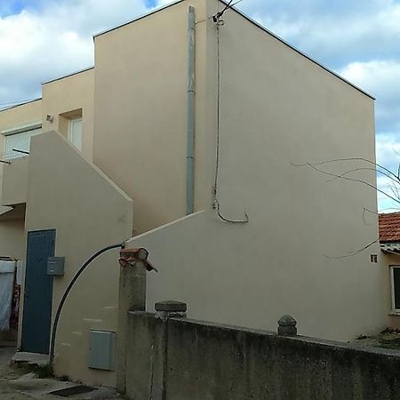 La Maison De La Mer - 1Er Etage Fos-sur-Mer Bagian luar foto